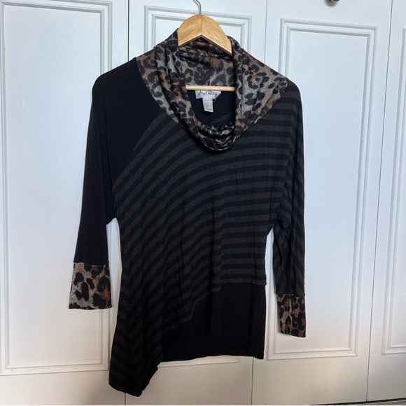 Joseph Ribkoff Black and Gray Striped top - Picture 3 of 9